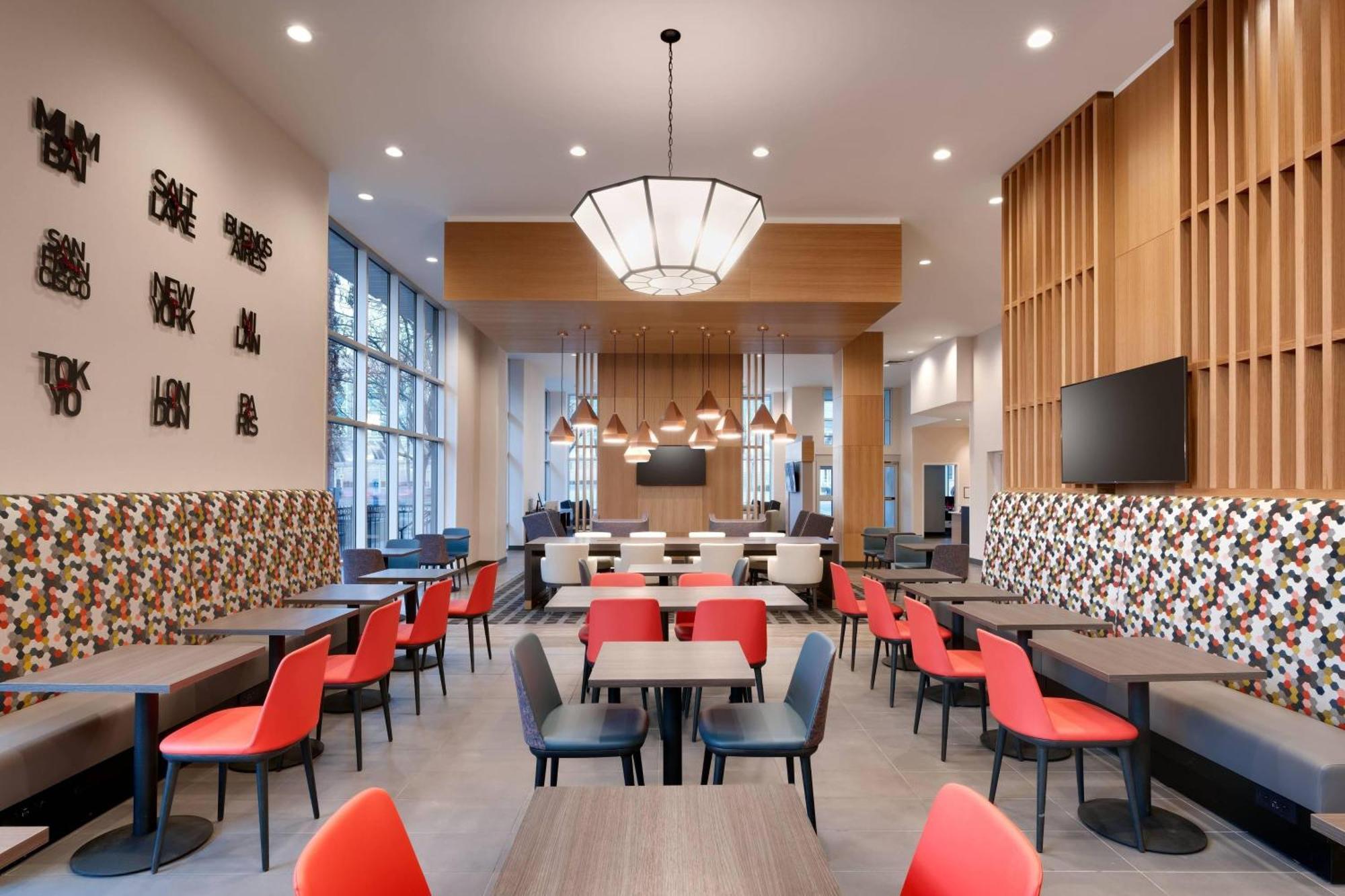 Towneplace Suites By Marriott Salt Lake City Downtown Exterior foto
